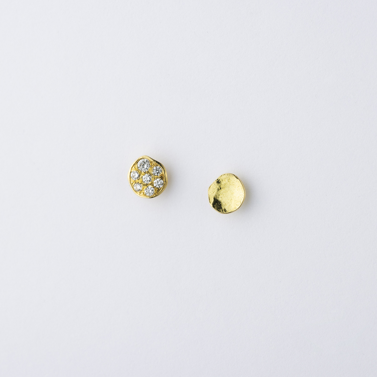PRK COIN PAVE EARRINGS