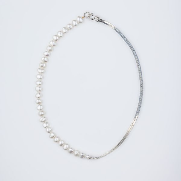 SNAKE CHAIN PEARL HALF NECKLACE