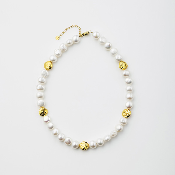 GOLD PLATE PEARL NECKLACE