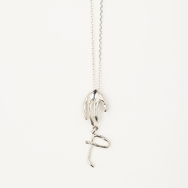 HAND&P NECKLACE
